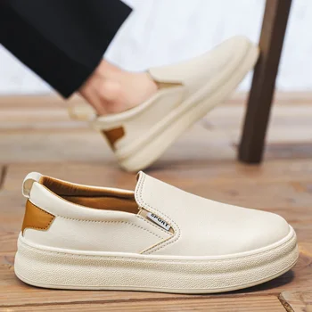 2023 Осенняя модная обувь для мужчин Слипоны Мужская вулканизированная обувь Повседневные мужские кроссовки в стиле преппи Спортивные дышащие универсальные кроссовки