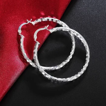 Hot 925 Стерлинговое серебро Серьги-кольца для женщин Сладкие романтические ювелирные изделия Элегантный решетчатый узор 4 см Большой круг Подарок